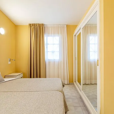 Aparthotel Vista - Adults Only