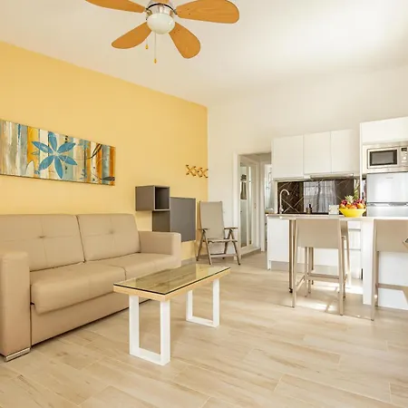 Aparthotel Vista - Adults Only 3*