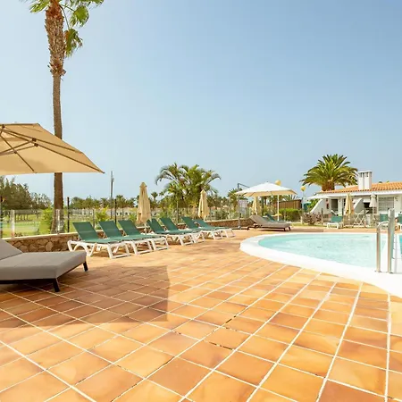 Vista - Adults Only 3*