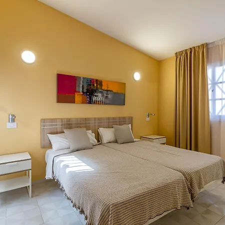 Vista - Adults Only Aparthotel 3*