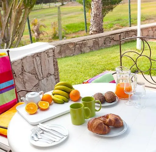 Vista - Adults Only 3*