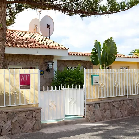Vista - Adults Only 3*